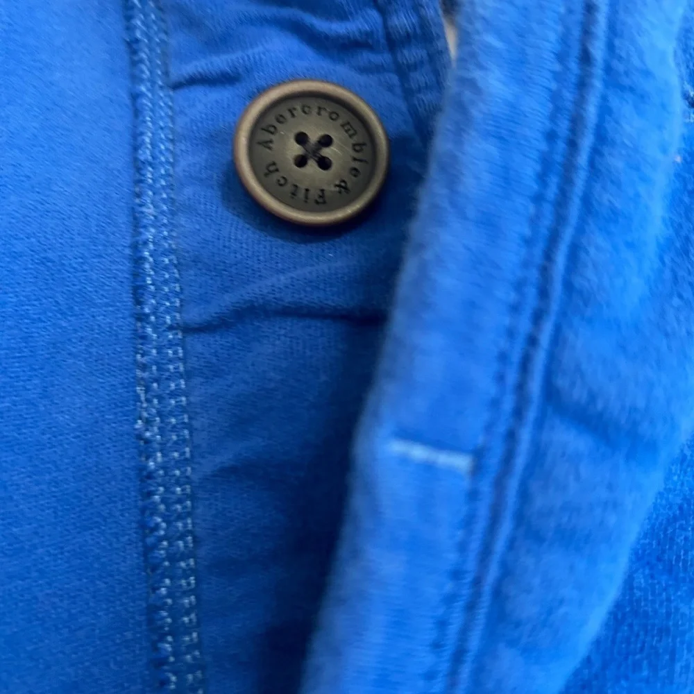 Abercrombie & Fitch Muscle Blue Button Up Sweater Men's Size Large Cotton Blend